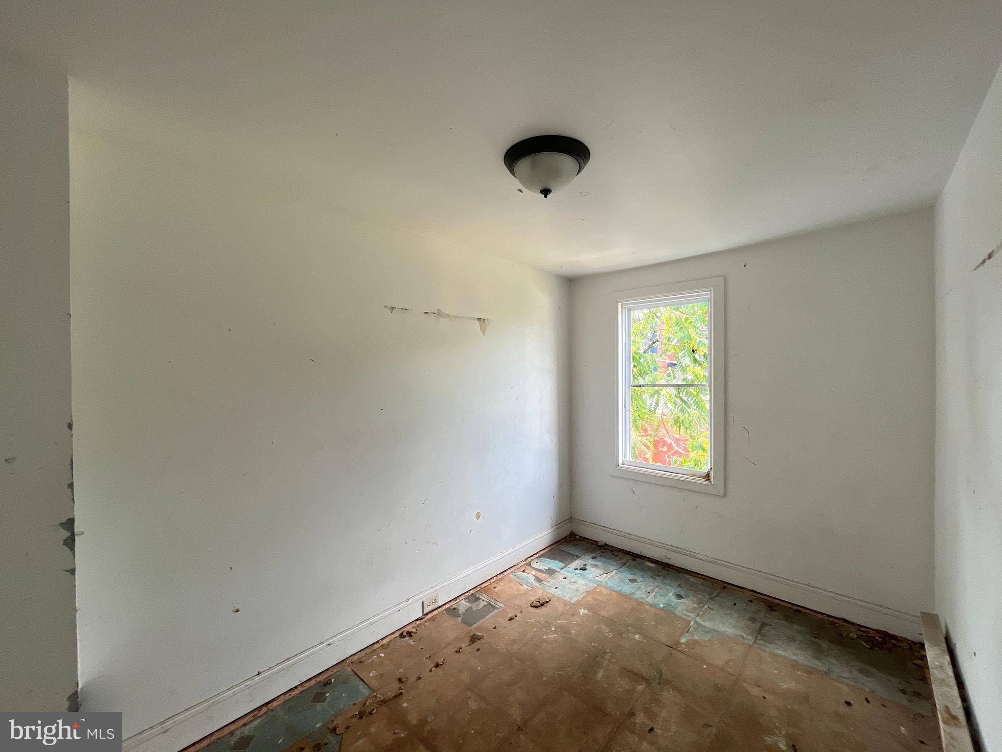 MILL HILL - Residential