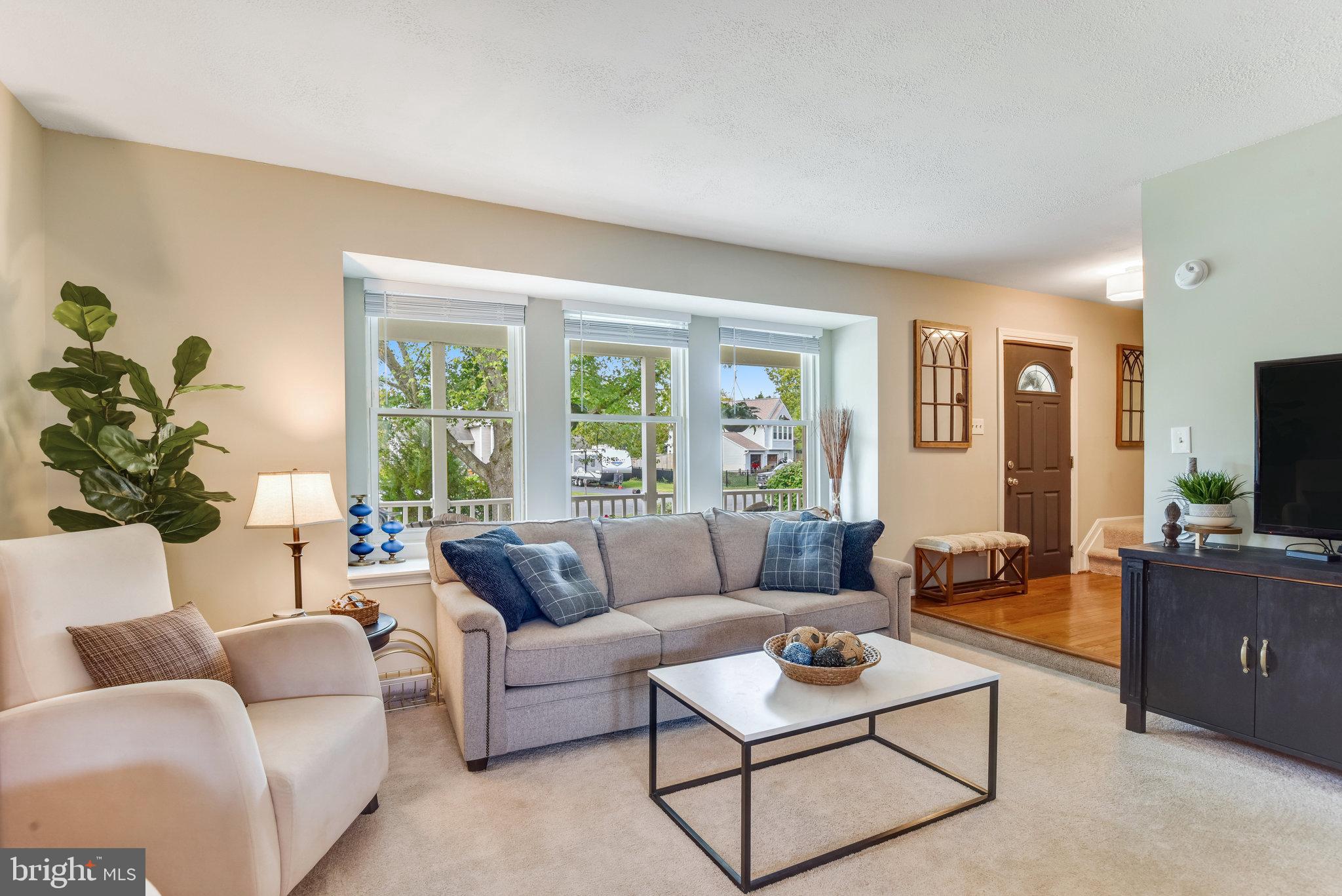 CEDAR CREST - Residential