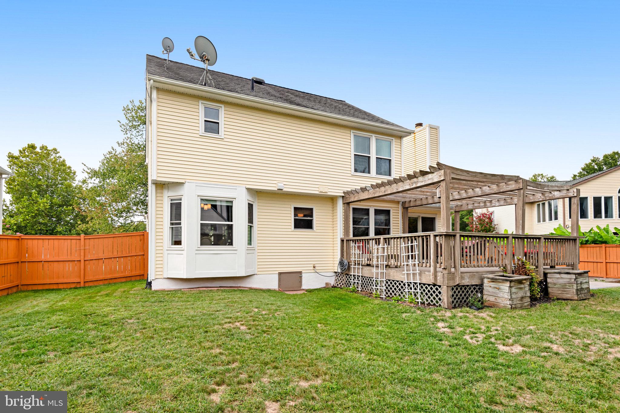 CEDAR CREST - Residential