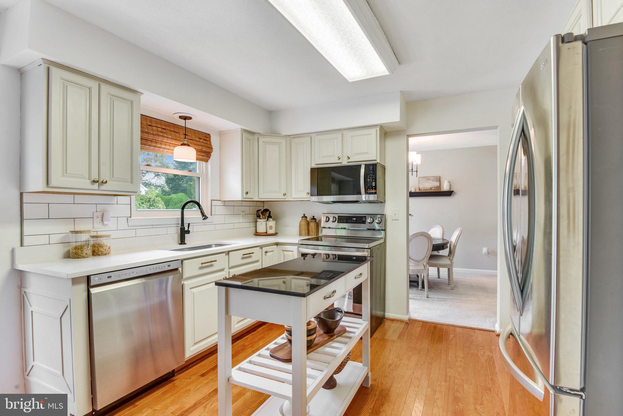 CEDAR CREST - Residential