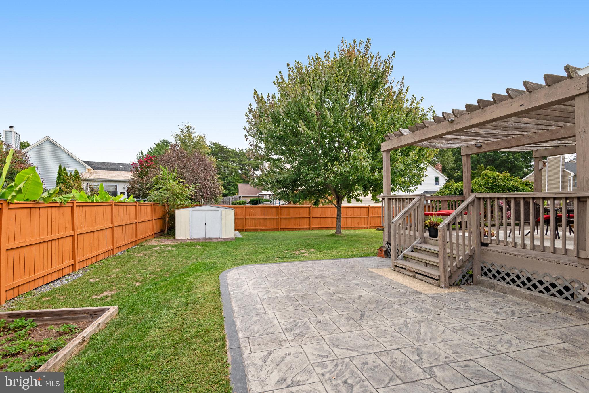 CEDAR CREST - Residential