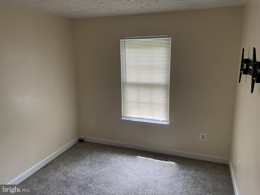 ST CHARLES SUB - CARRINGTON - Residential Lease