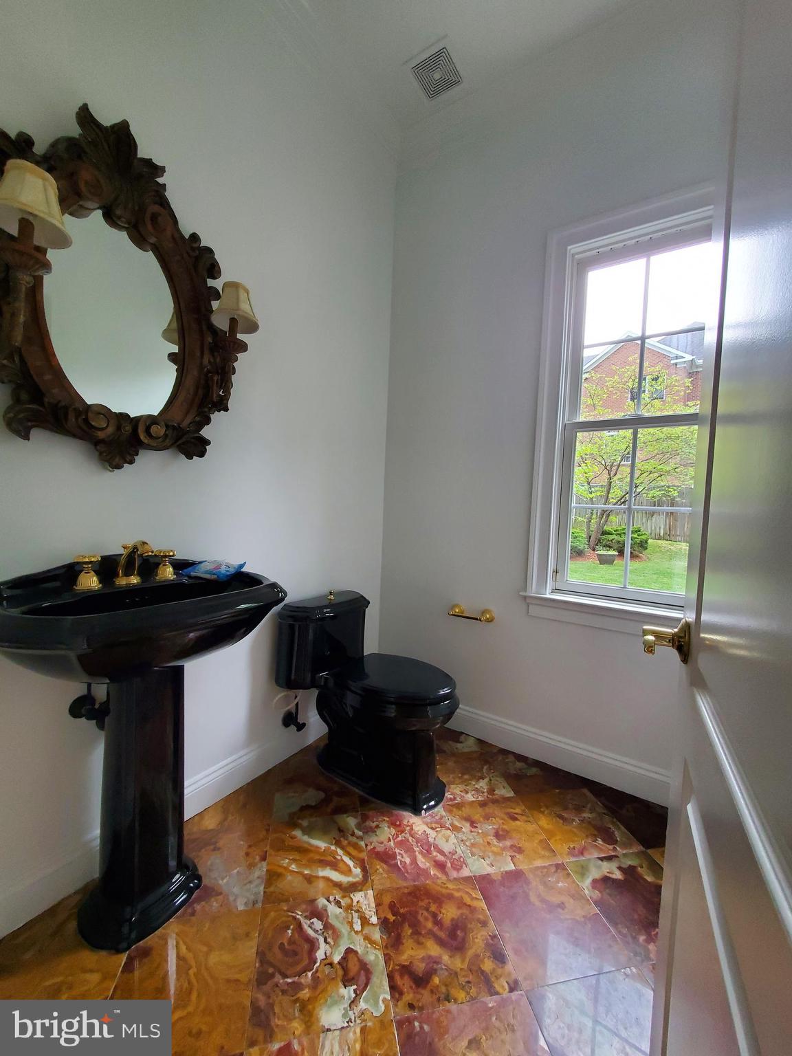 ALEXANDRA ESTATES - Residential