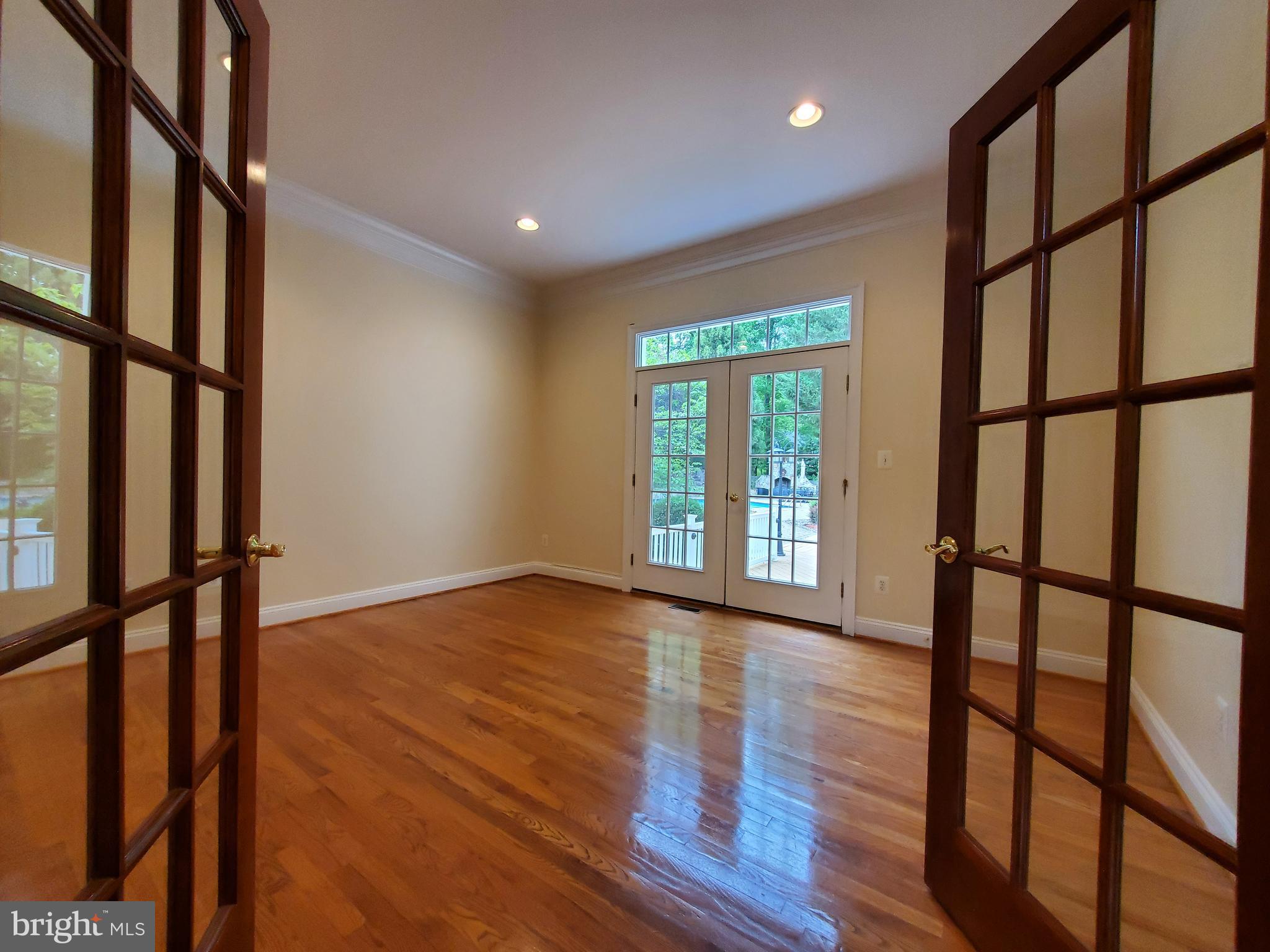 ALEXANDRA ESTATES - Residential