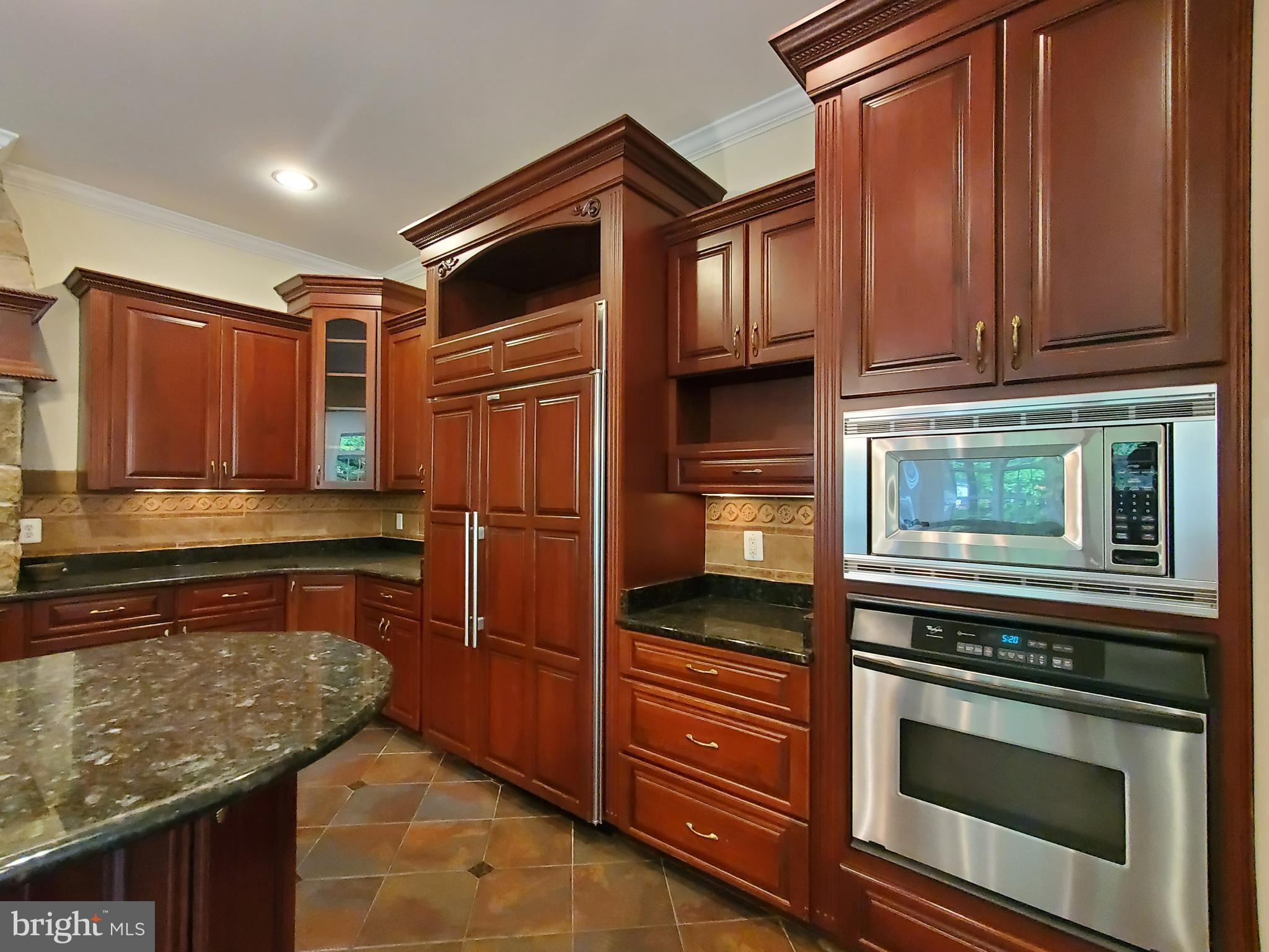 ALEXANDRA ESTATES - Residential