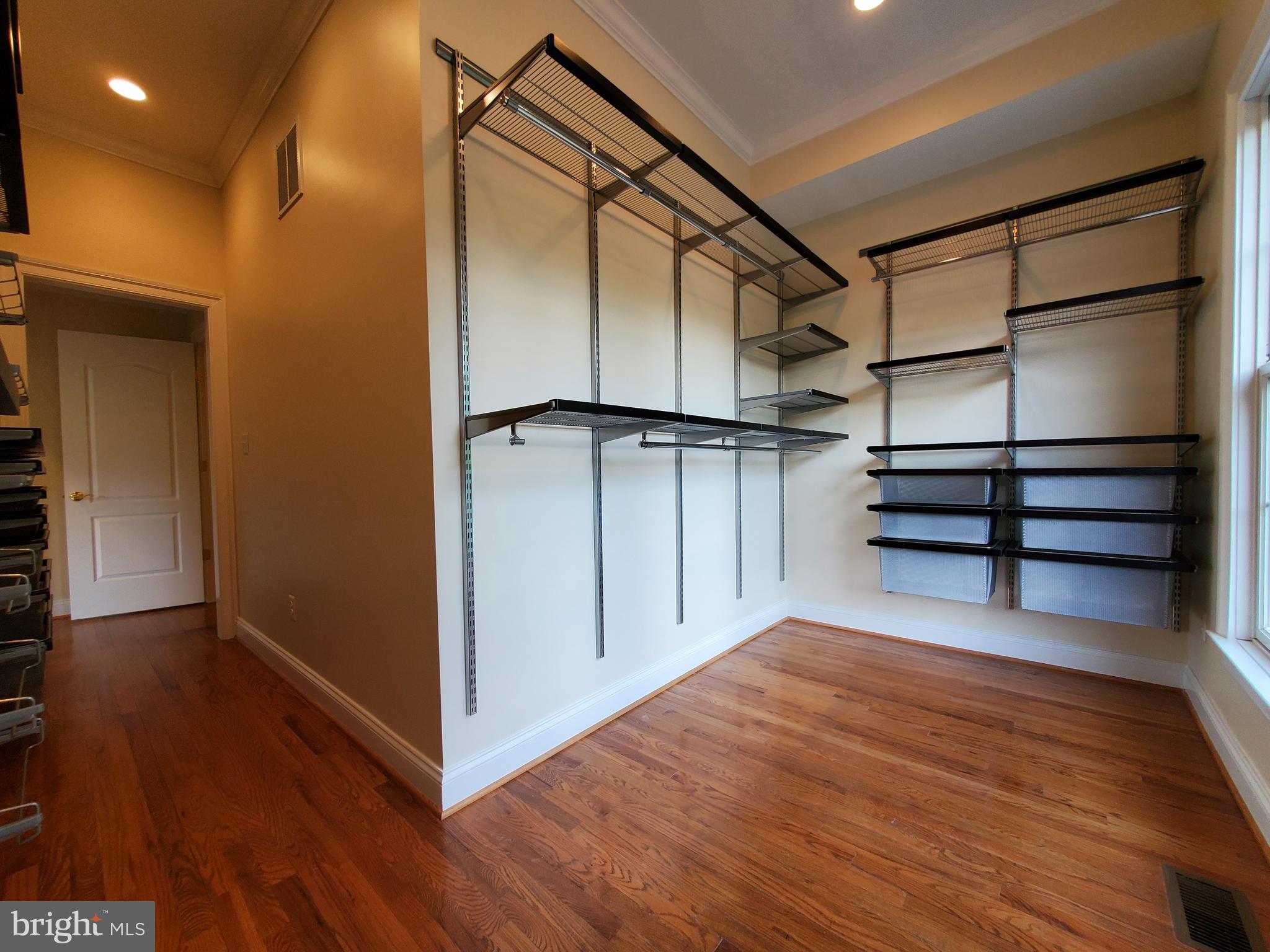 ALEXANDRA ESTATES - Residential