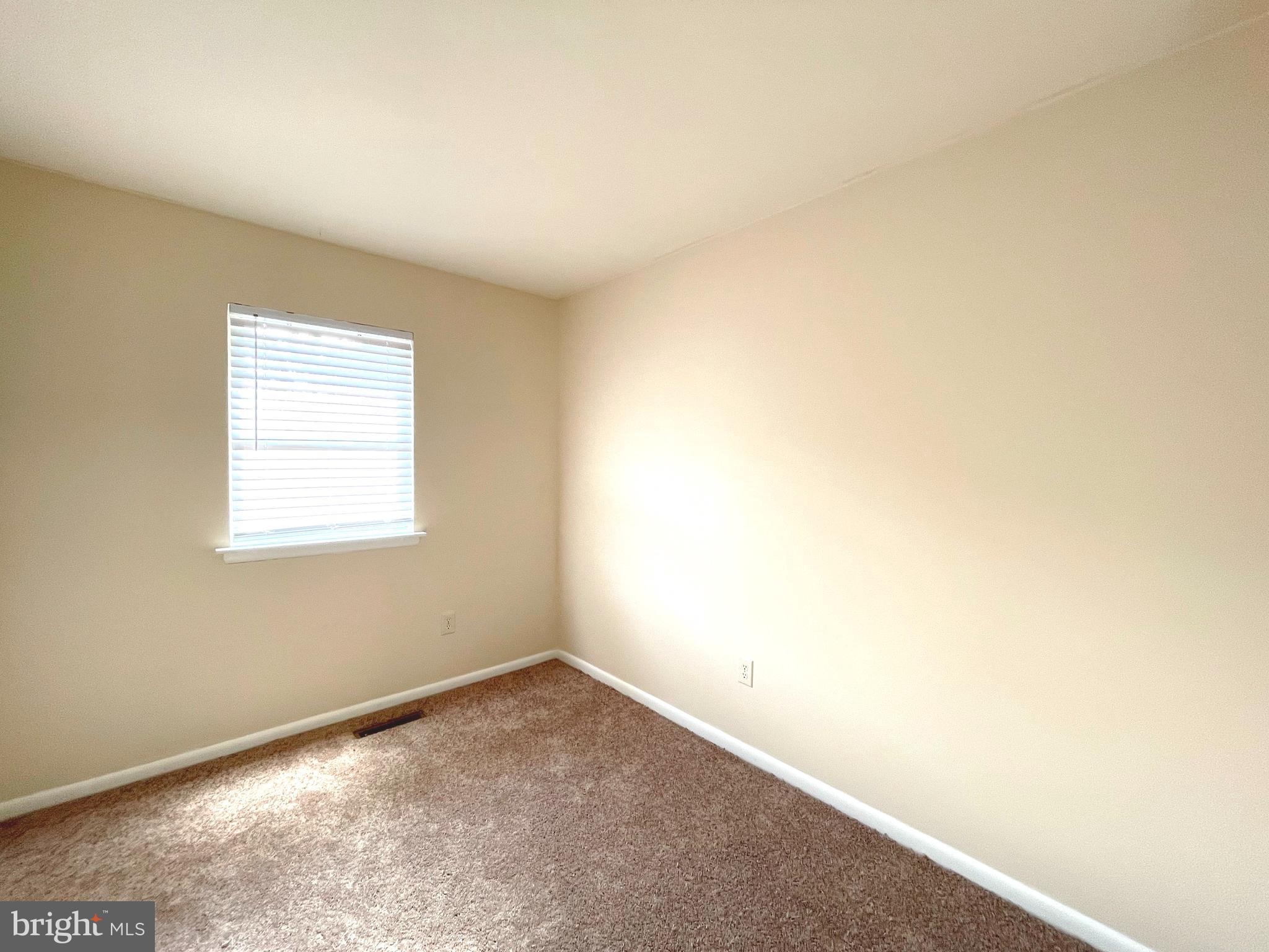 COLONY SQUARE - Residential Lease