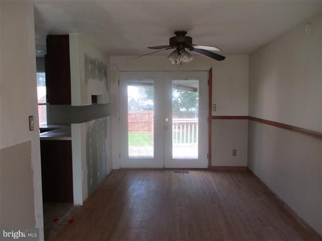 MEADOWCREST - Residential