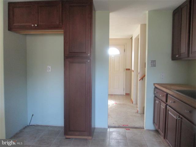 MEADOWCREST - Residential