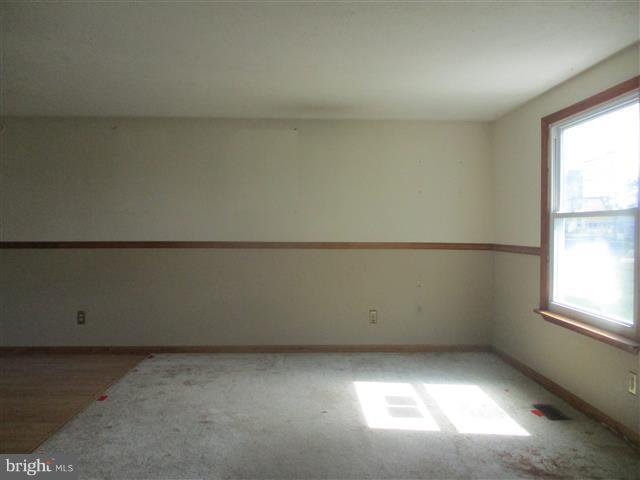 MEADOWCREST - Residential