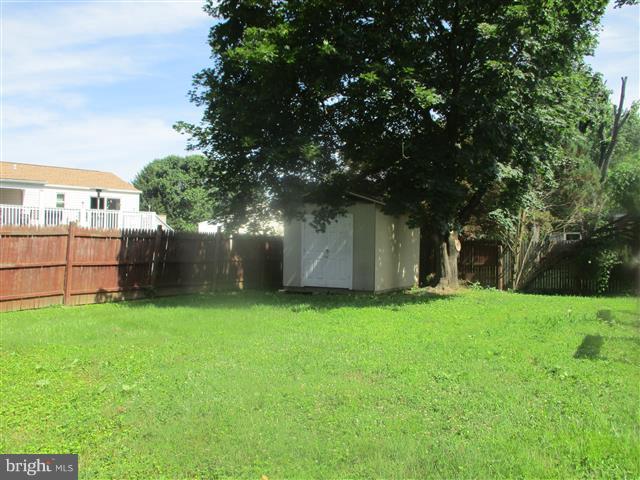 MEADOWCREST - Residential