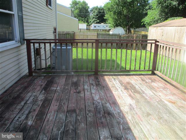 MEADOWCREST - Residential