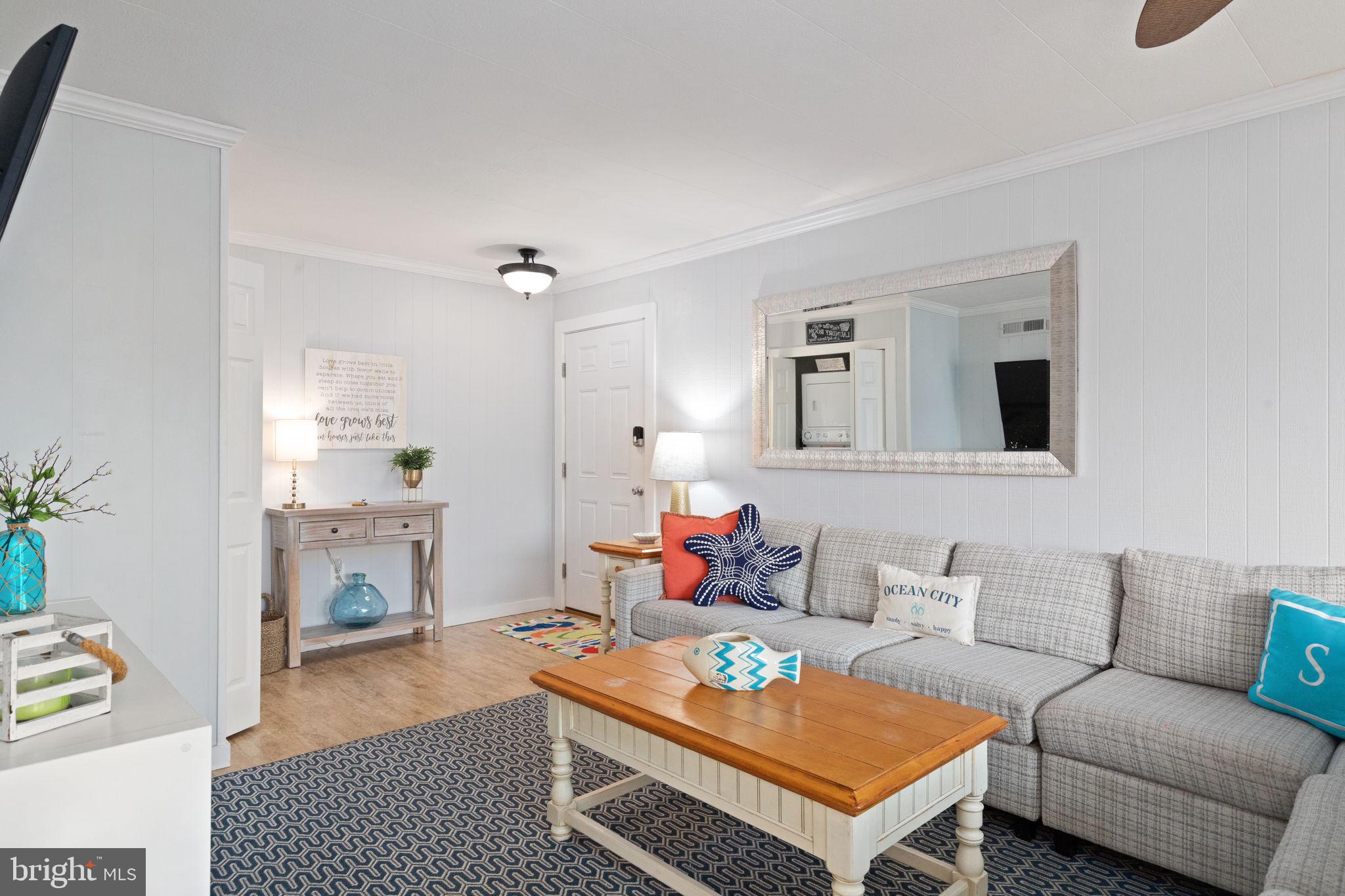 424 BAYSHORE DRIVE 4204, #204