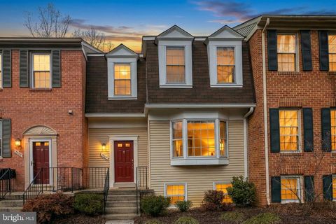 7205 GENTIAN COURT SPRINGFIELD VA 22152