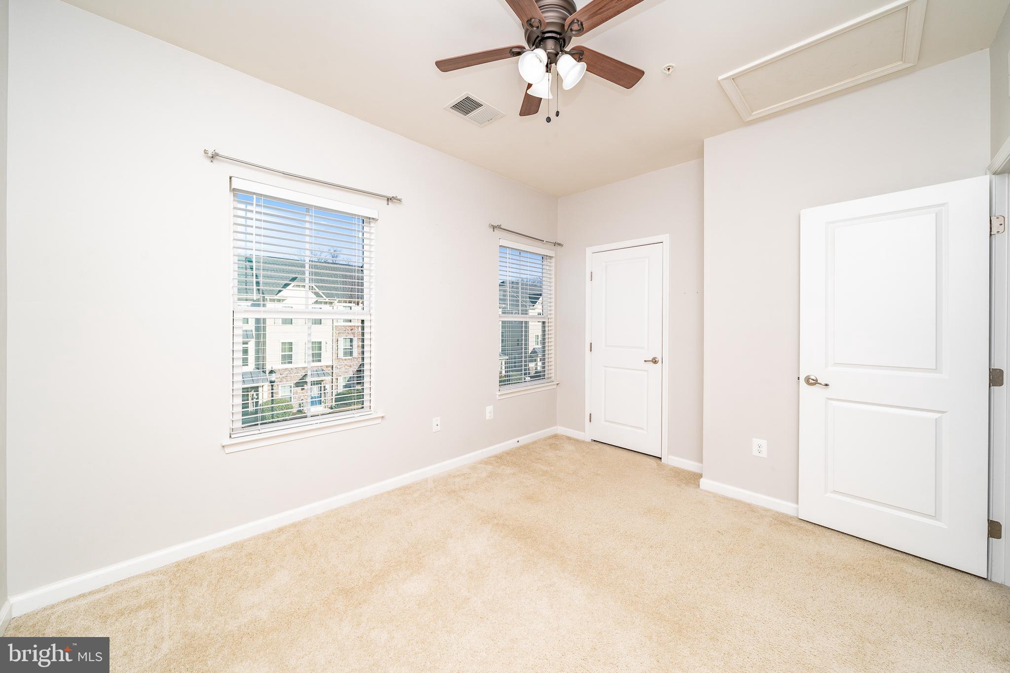 CREEKSIDE VILLAGE AT TANYARD SPRINGS - Residential