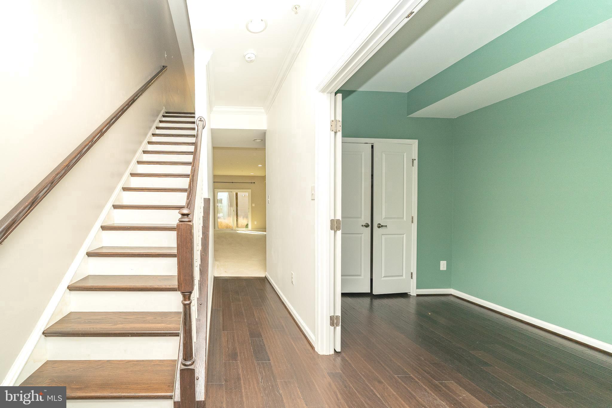 447 WILLOW BEND DRIVE