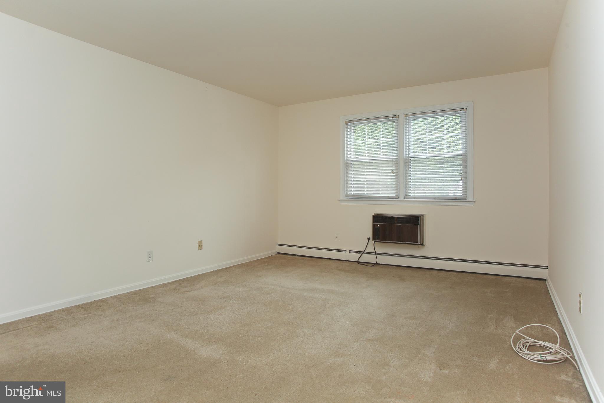 VALLEY HOUSE - Residential