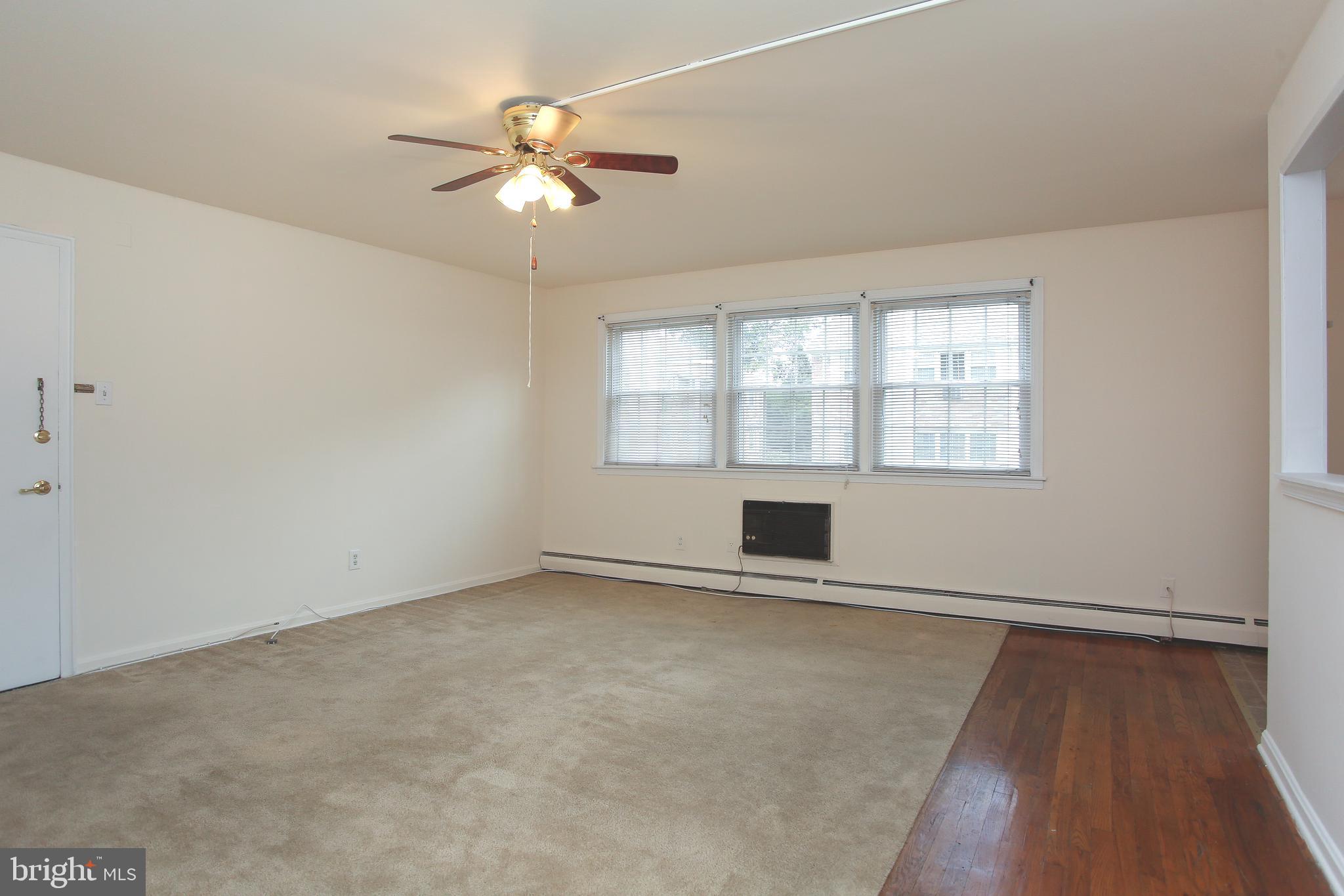 VALLEY HOUSE - Residential