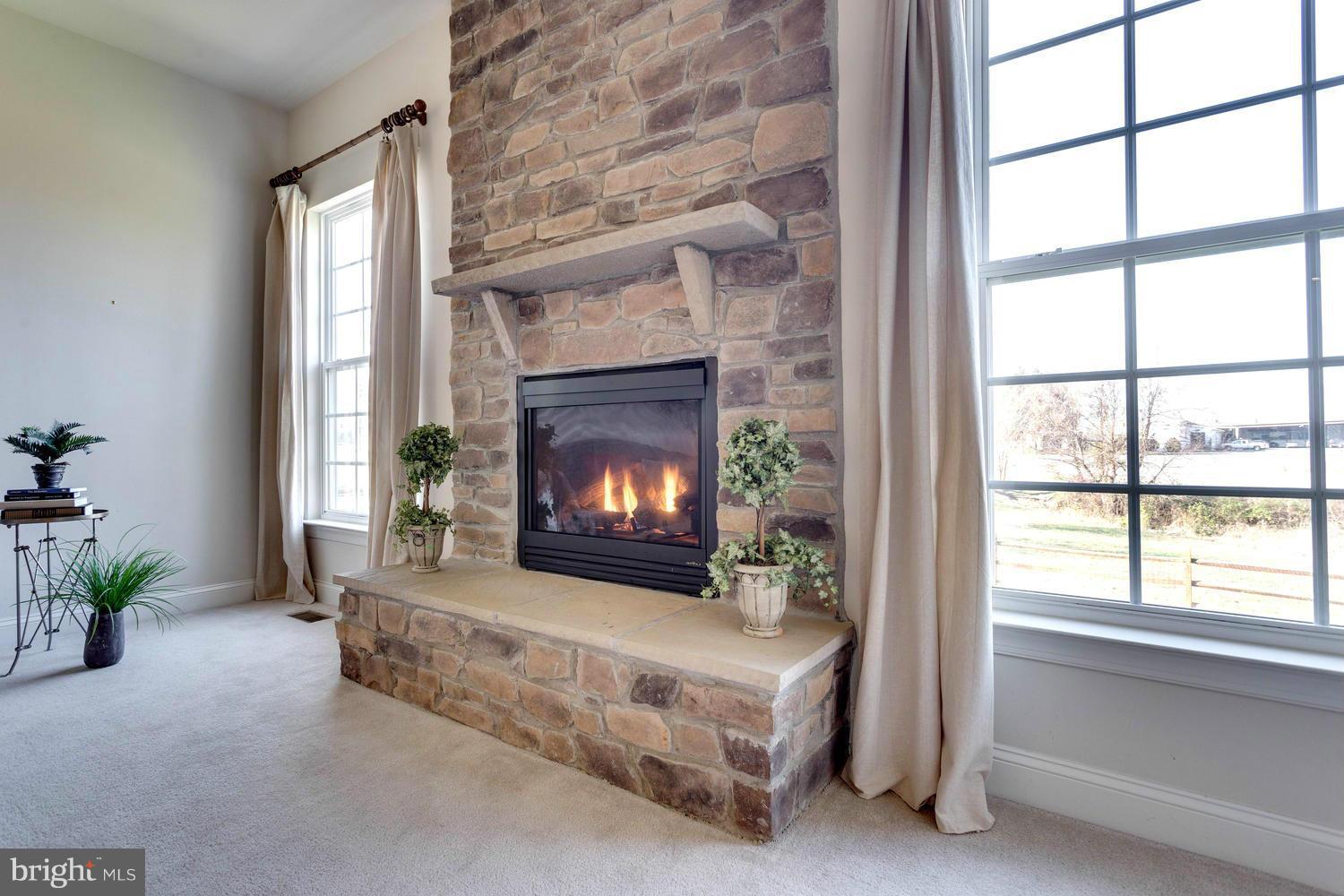 VINT HILL - Residential