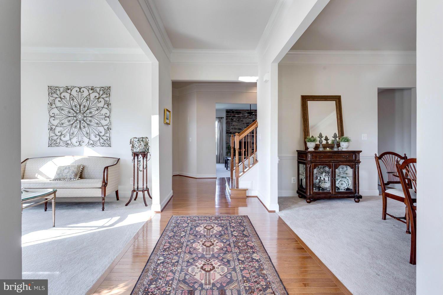 VINT HILL - Residential