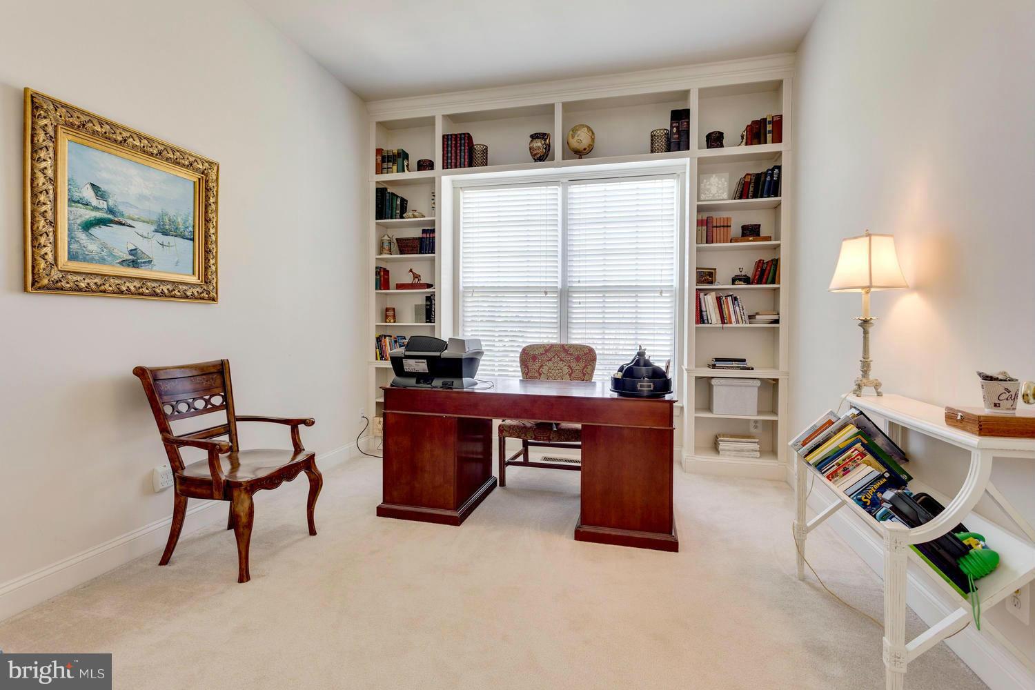 VINT HILL - Residential