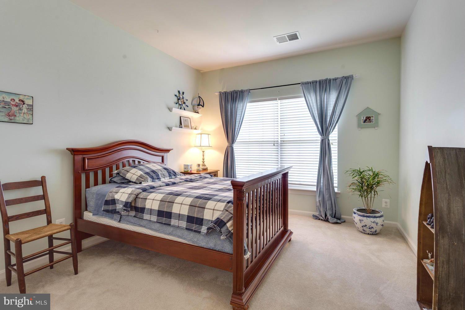 VINT HILL - Residential