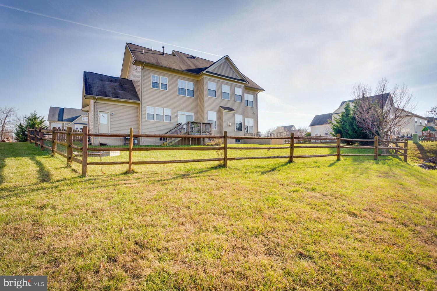 VINT HILL - Residential