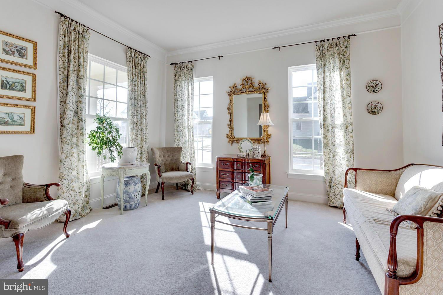 VINT HILL - Residential