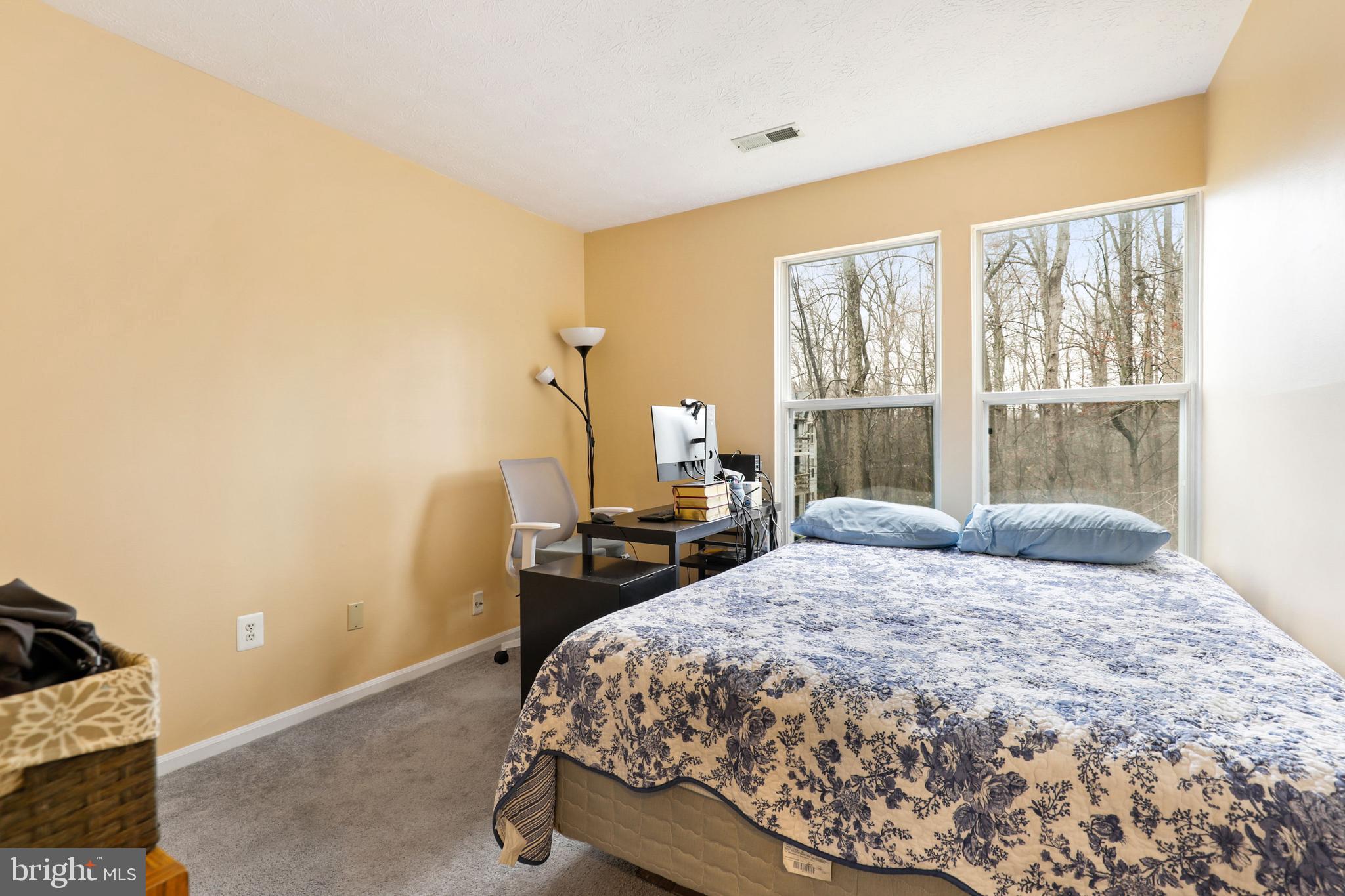 VILLAGE OF HICKORY RIDGE - Residential