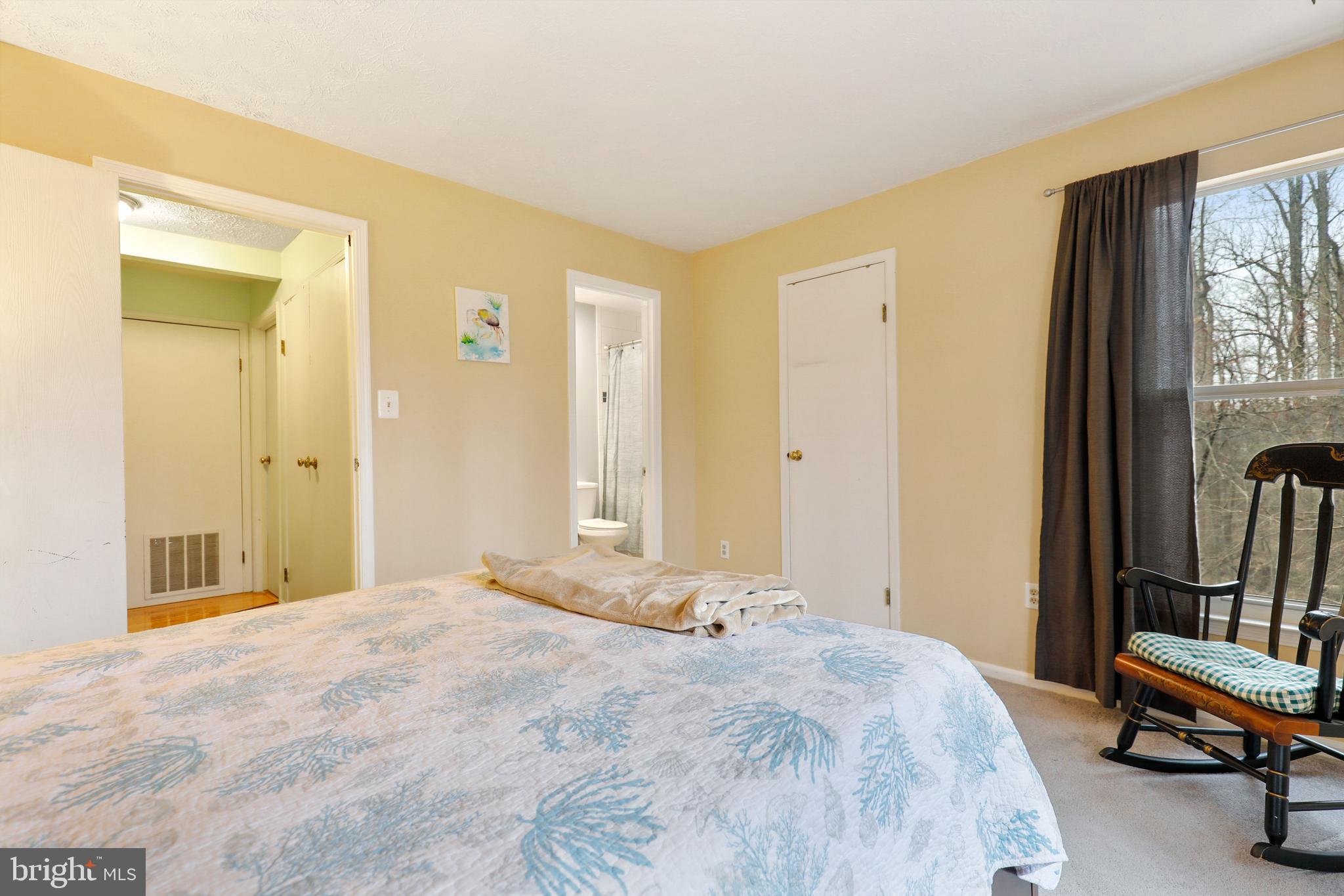 VILLAGE OF HICKORY RIDGE - Residential