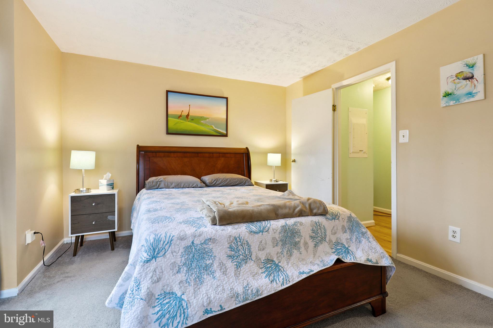 VILLAGE OF HICKORY RIDGE - Residential