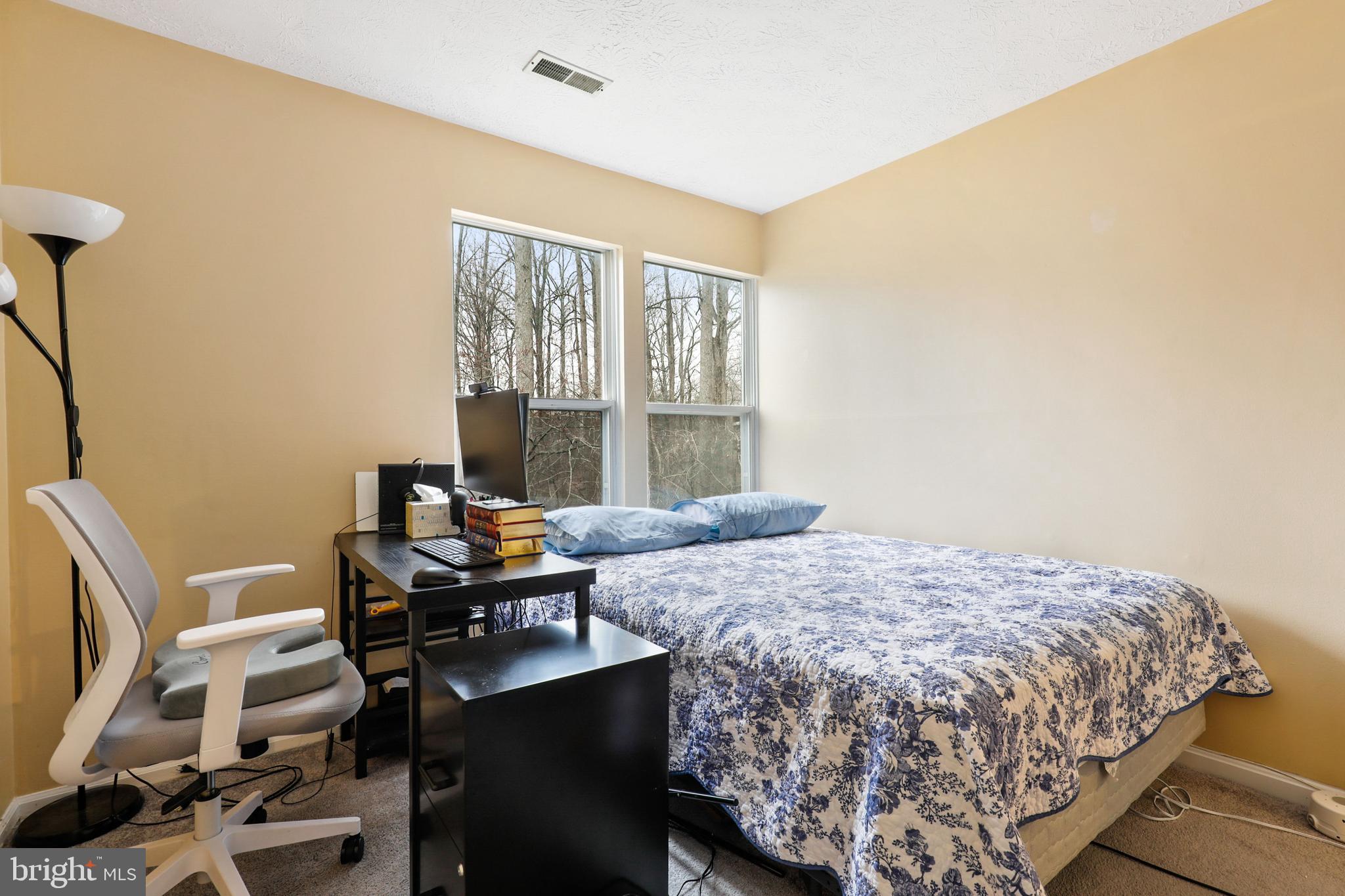 VILLAGE OF HICKORY RIDGE - Residential