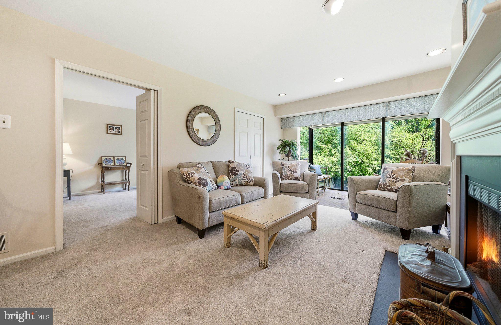 DUBLIN MDWS - Residential