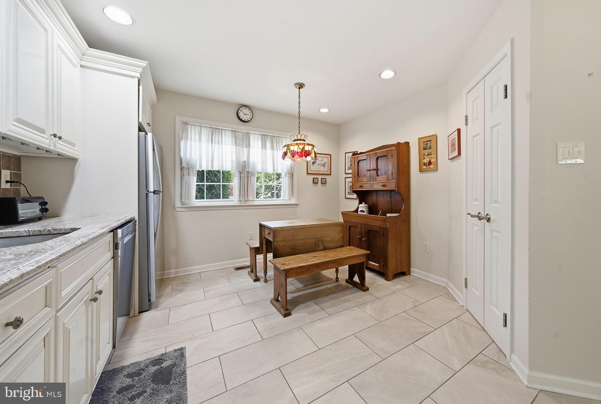 DUBLIN MDWS - Residential