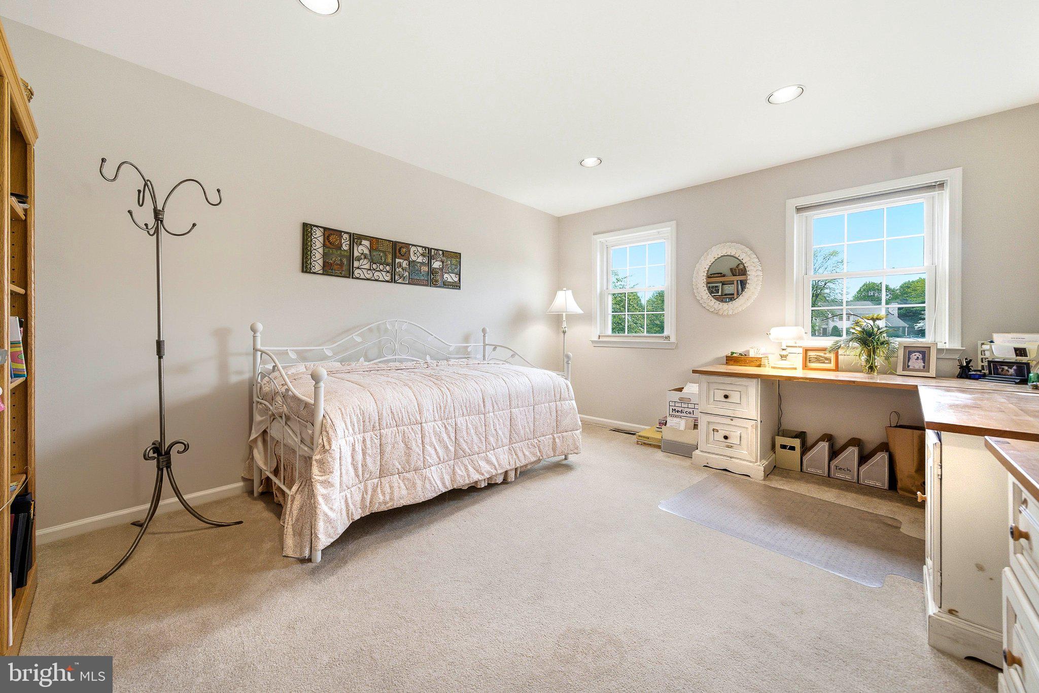 DUBLIN MDWS - Residential