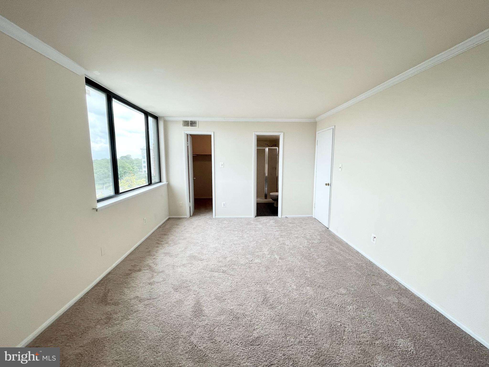 AMERICANA CENTRE - Residential Lease