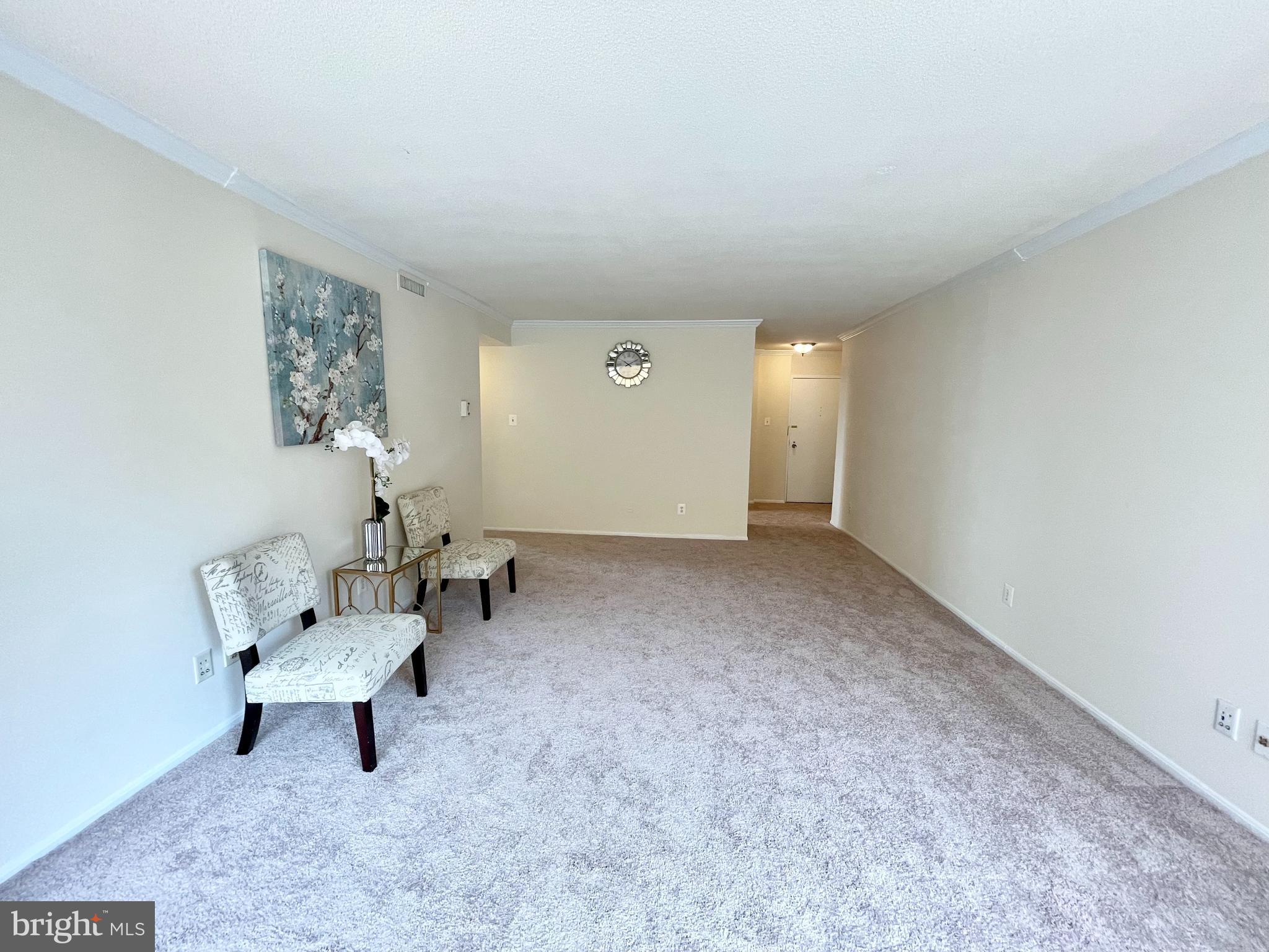 AMERICANA CENTRE - Residential Lease