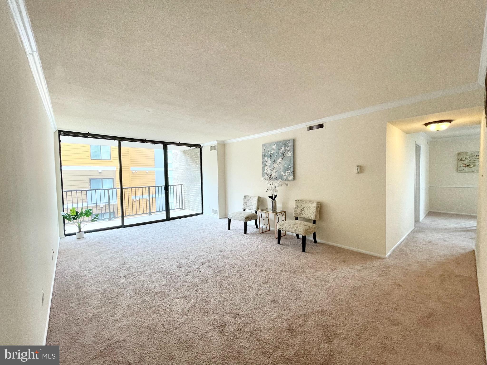 AMERICANA CENTRE - Residential Lease