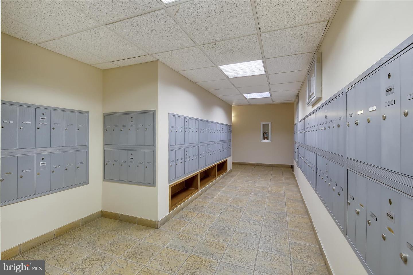 AMERICANA CENTRE - Residential Lease