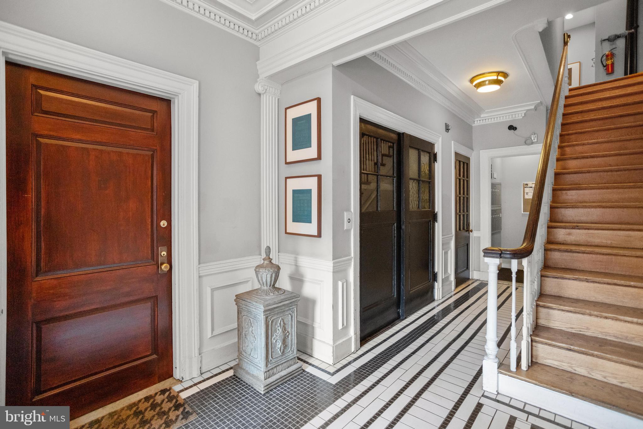 104 W MADISON STREET 6