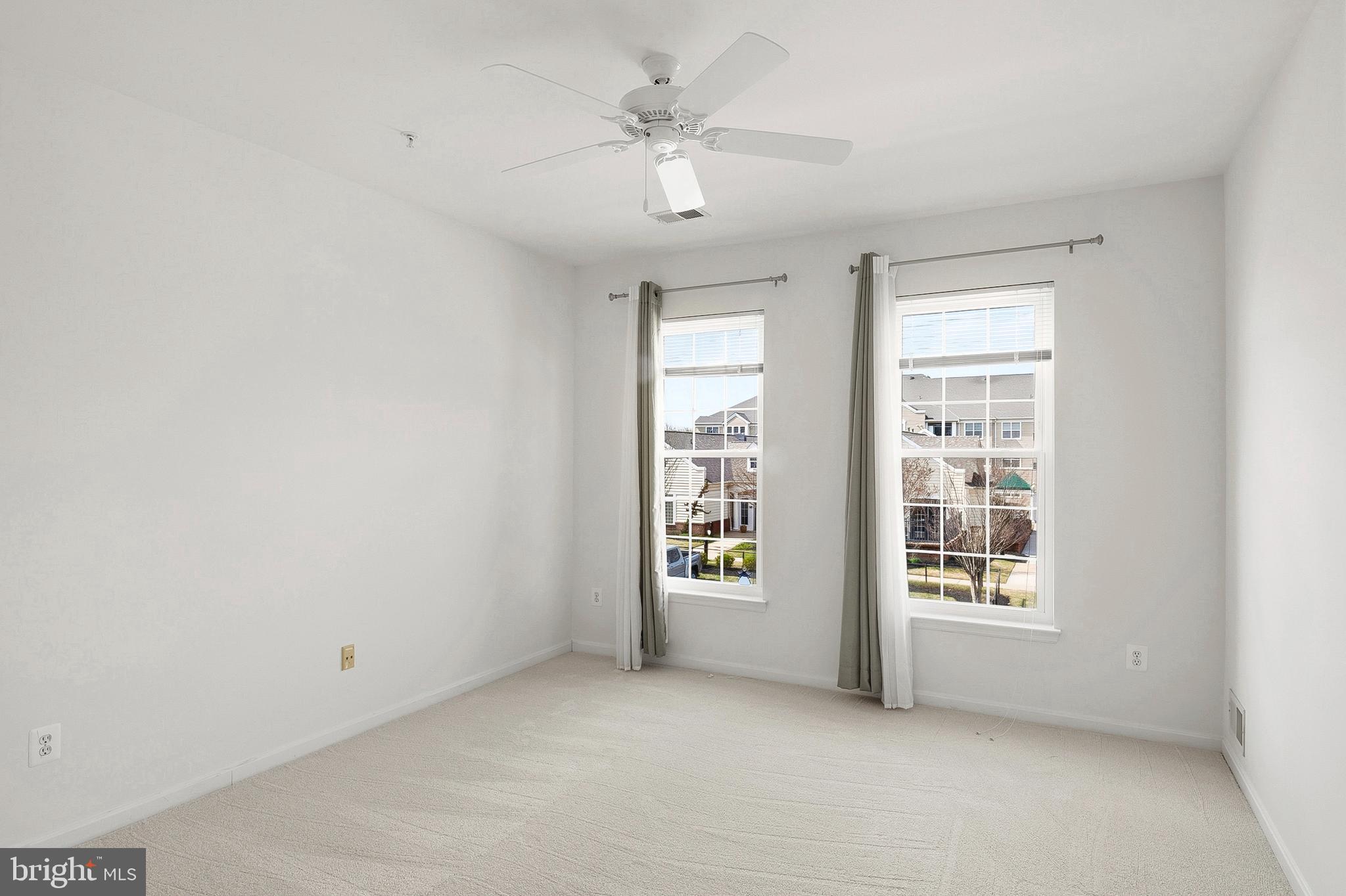 CEDAR RIDGE - Residential