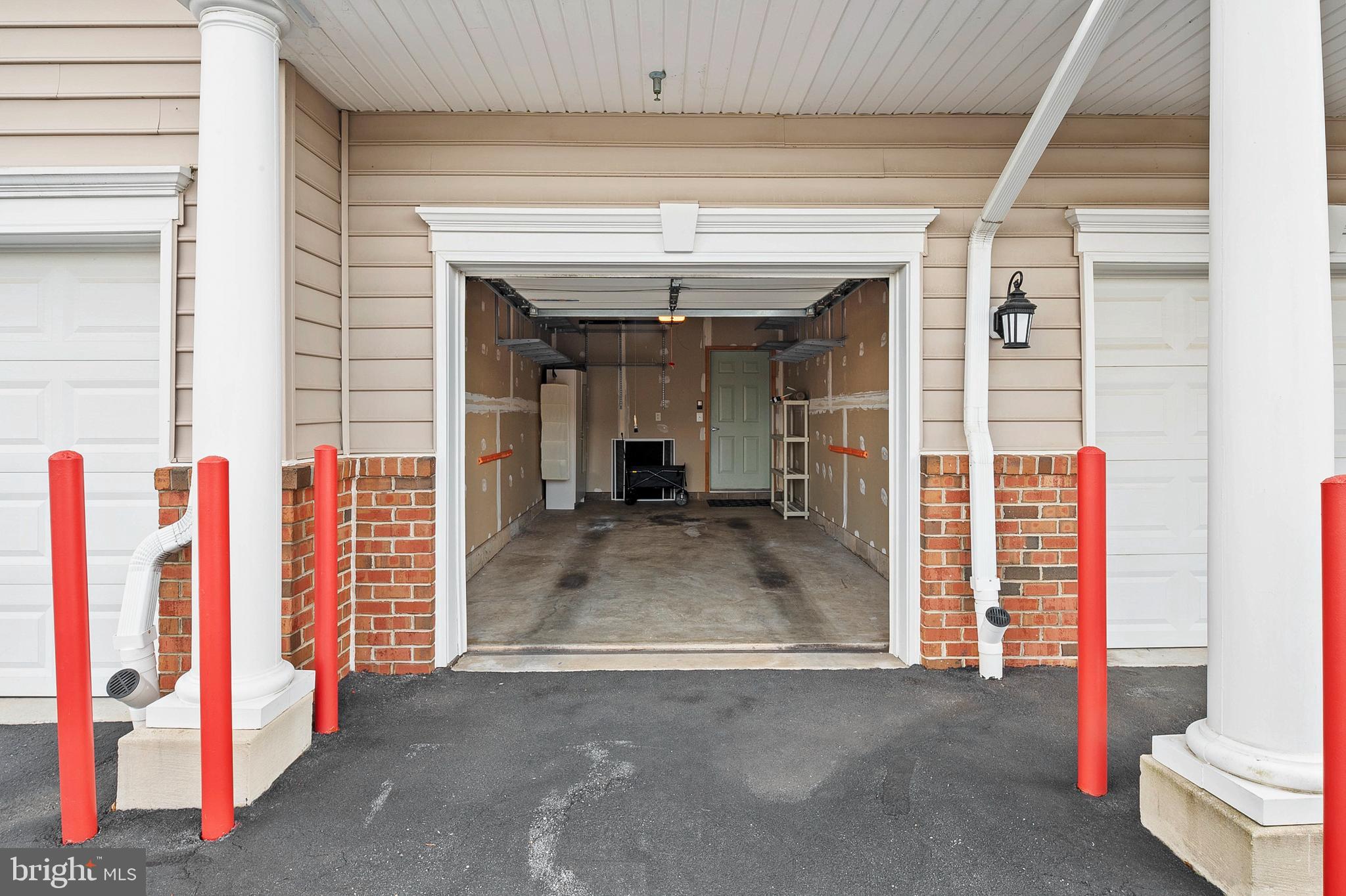 CEDAR RIDGE - Residential