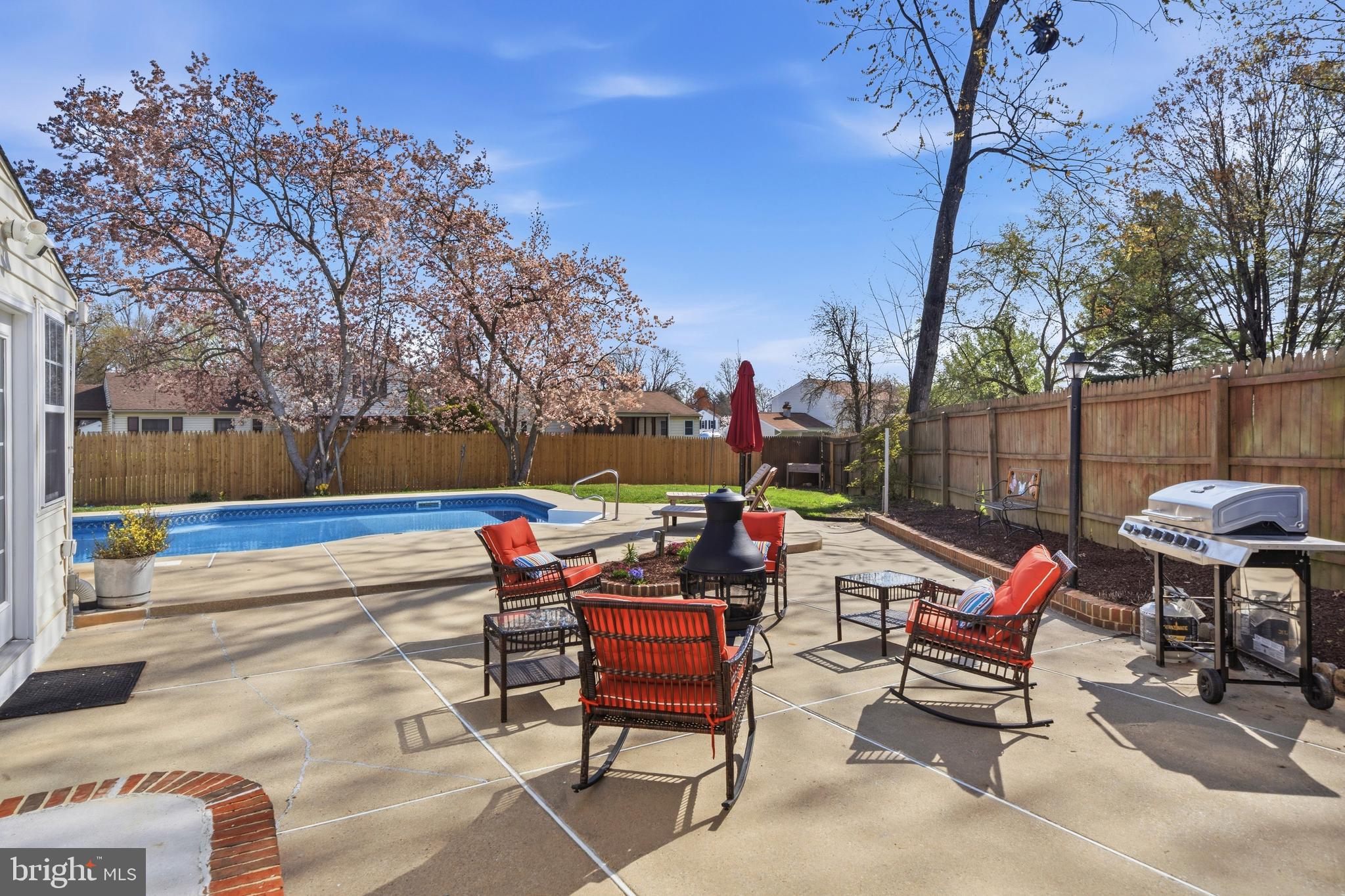 HIGHLANDS OF OLNEY - Residential