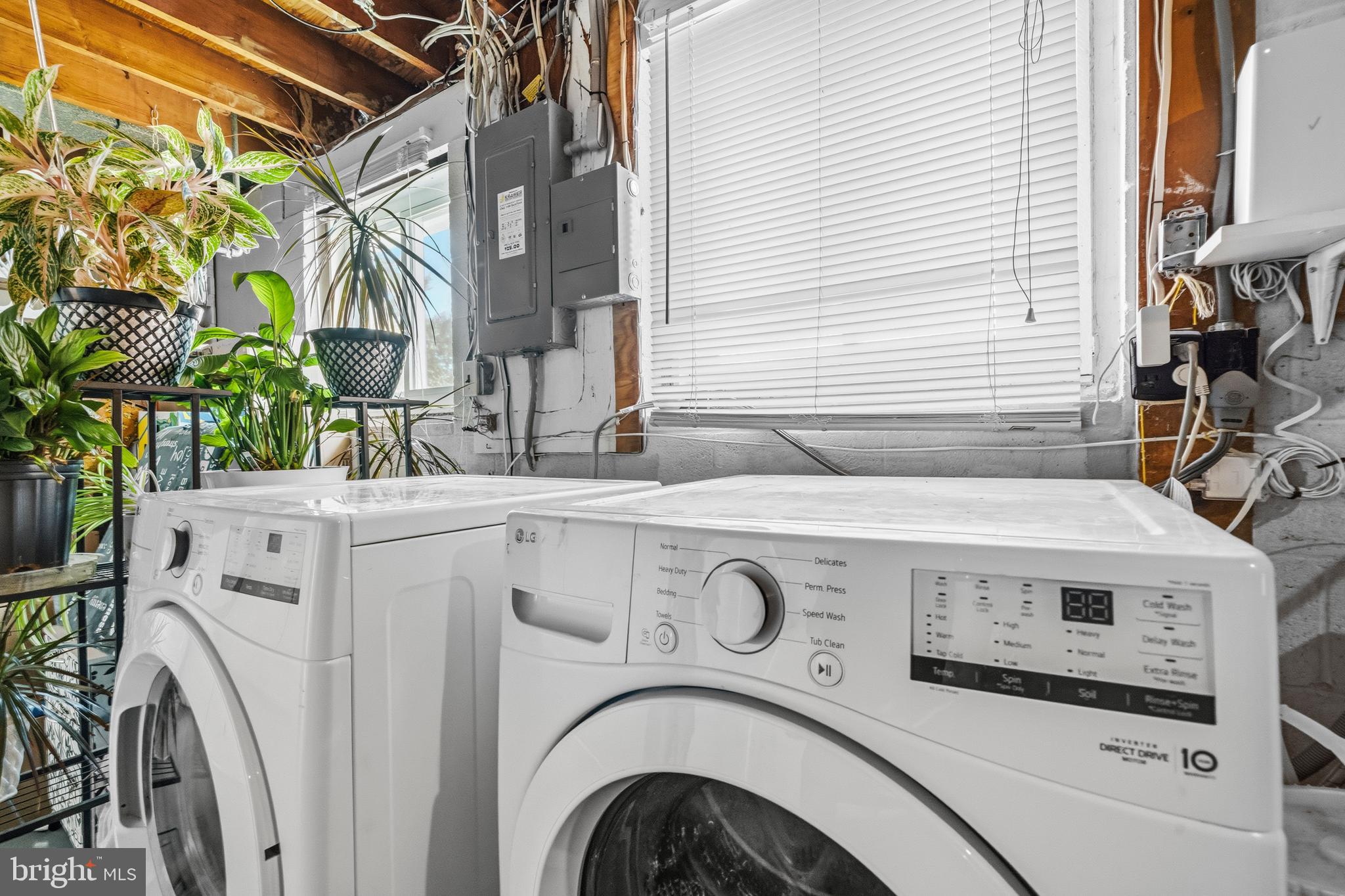 HIGHLANDS OF OLNEY - Residential