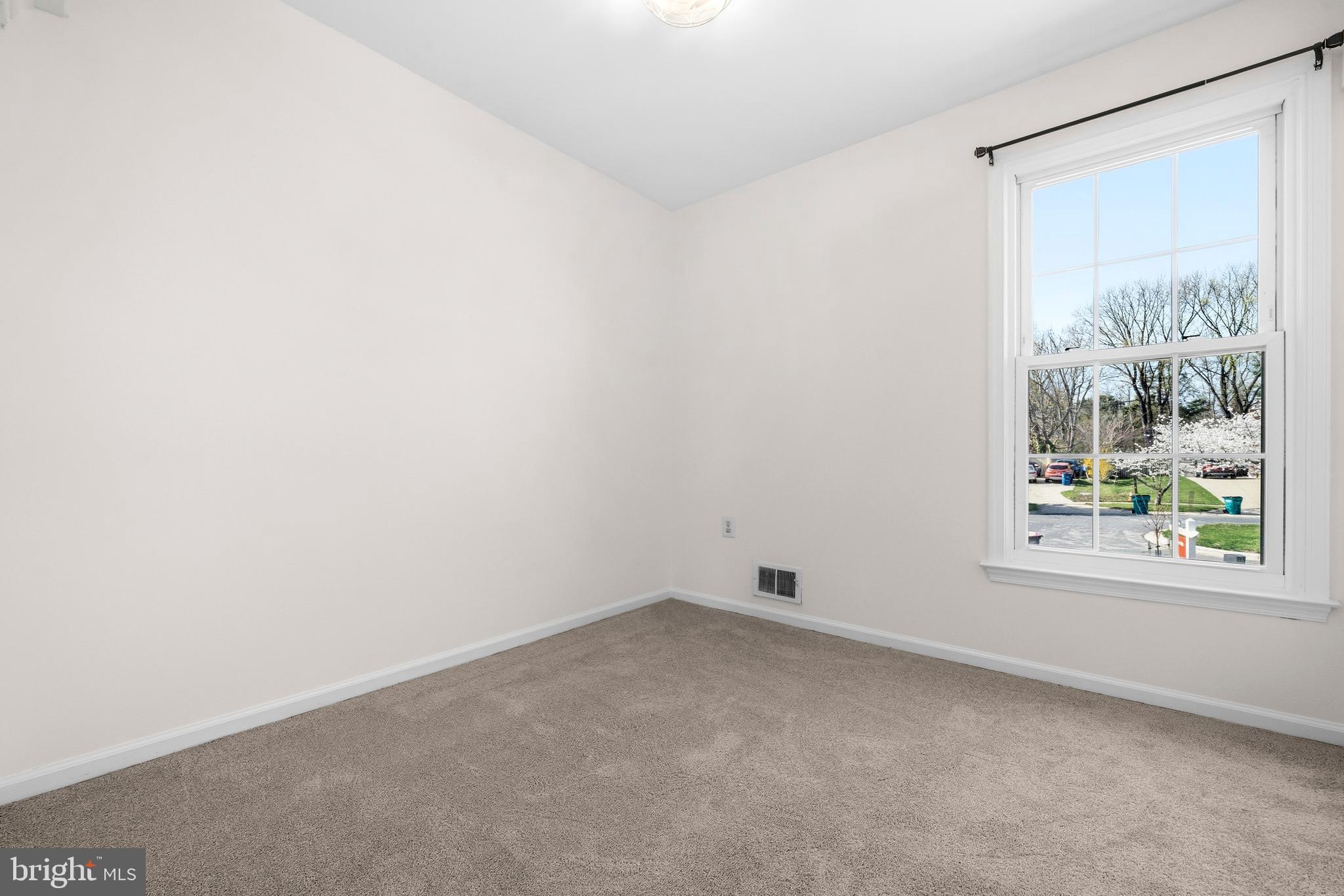 HIGHLANDS OF OLNEY - Residential