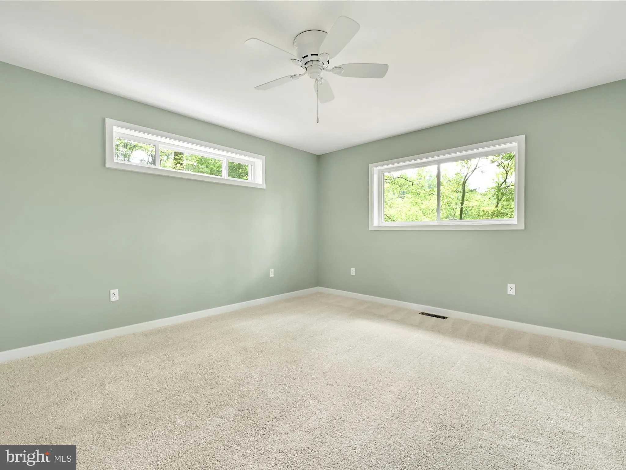 Auburn, Pennsylvania 17922, United States, 3 Bedrooms Bedrooms, ,4 BathroomsBathrooms,Residential,Active,178444