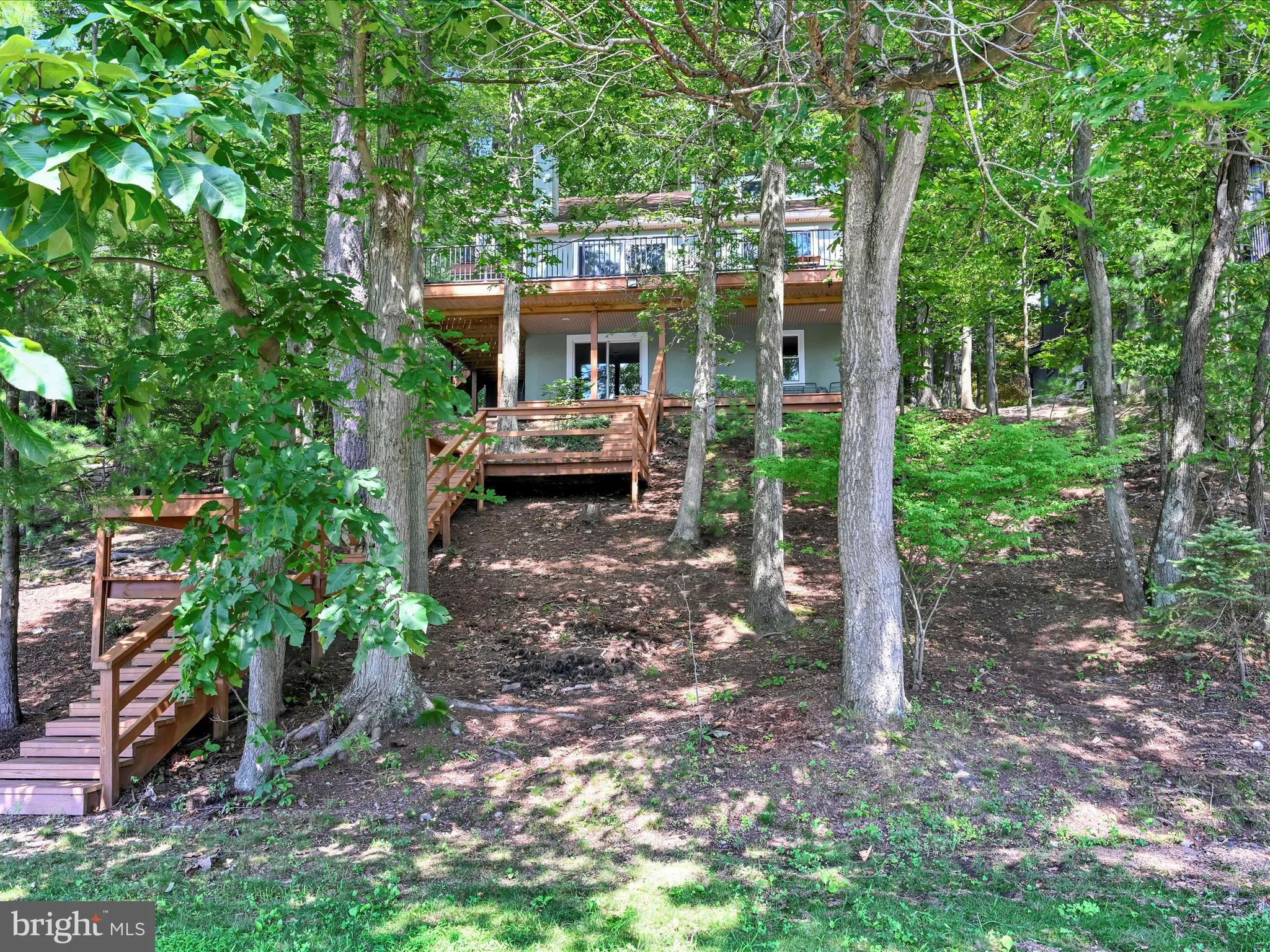 Auburn, Pennsylvania 17922, United States, 3 Bedrooms Bedrooms, ,4 BathroomsBathrooms,Residential,Active,178444