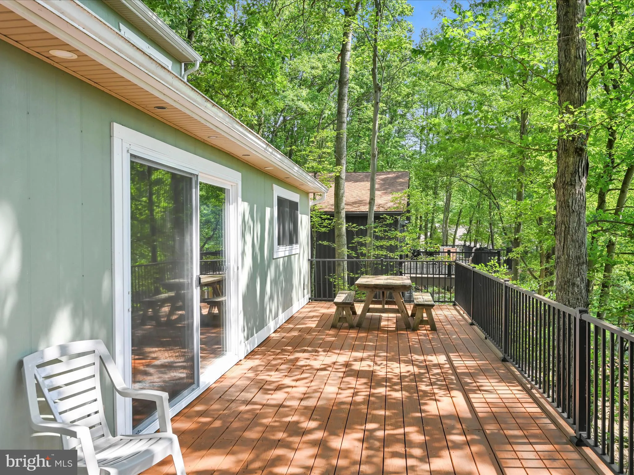 Auburn, Pennsylvania 17922, United States, 3 Bedrooms Bedrooms, ,4 BathroomsBathrooms,Residential,Active,178444