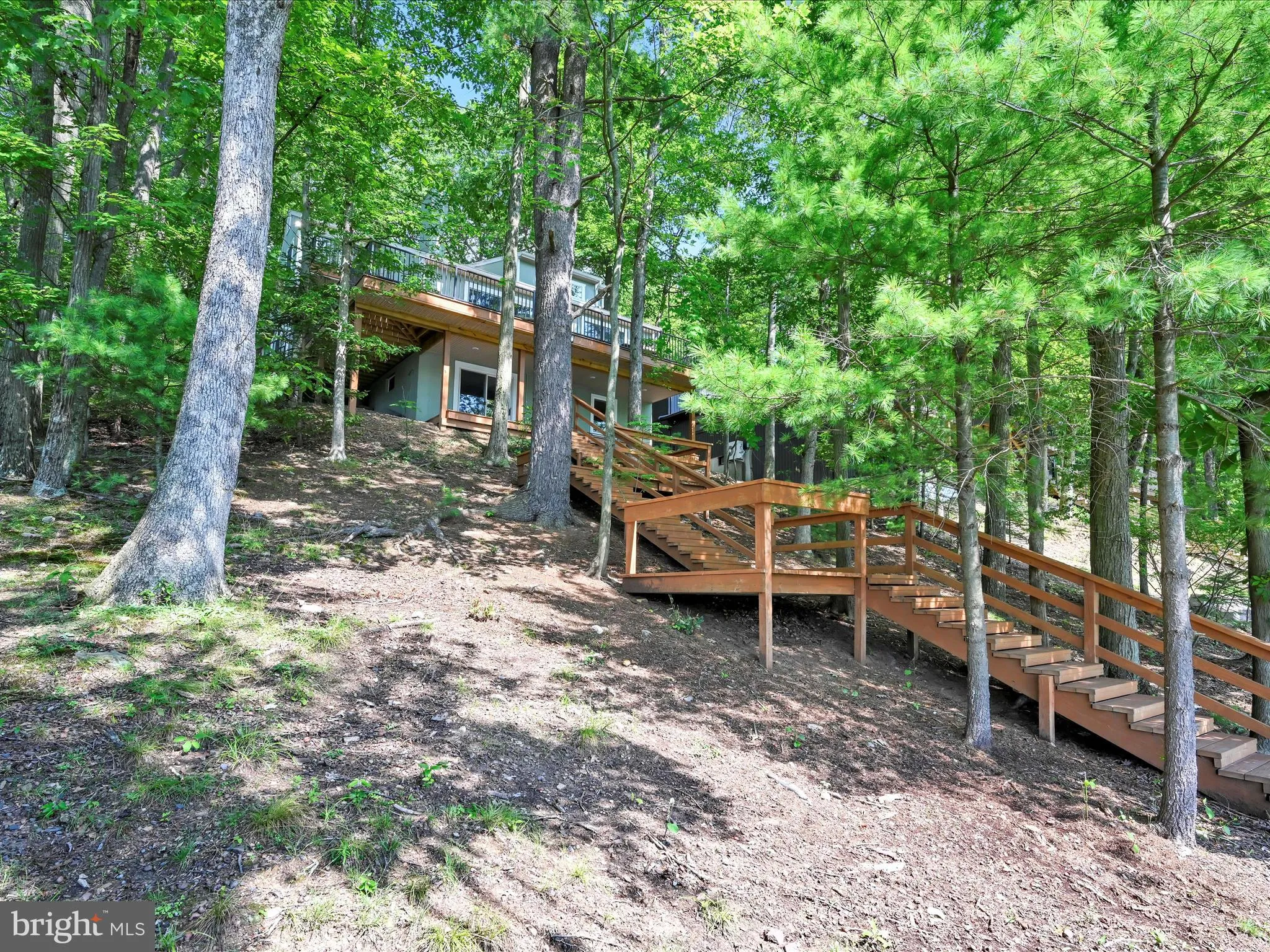 Auburn, Pennsylvania 17922, United States, 3 Bedrooms Bedrooms, ,4 BathroomsBathrooms,Residential,Active,178444