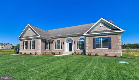 11202 KING GALLAHAN COURT CLINTON MD 20735